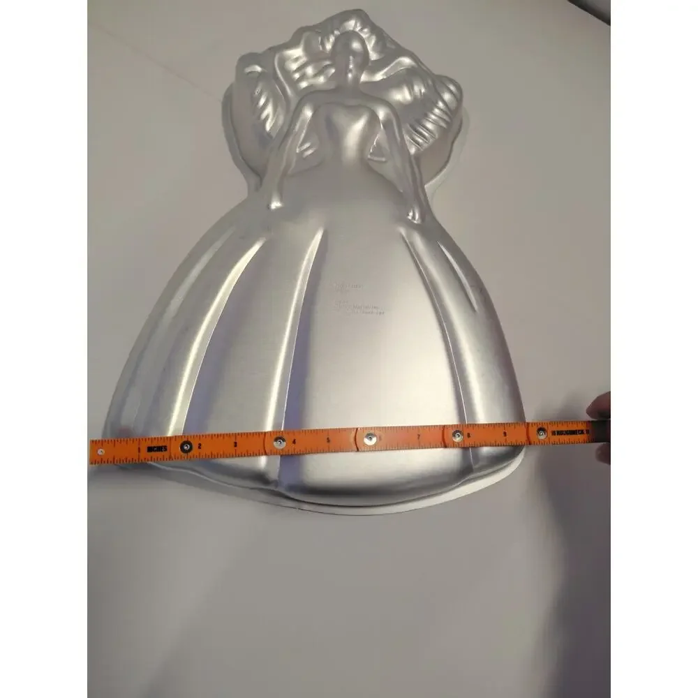 Wilton Metal Cake Pan 1992 Barbie Doll Princess Instructional Insert Facemaker